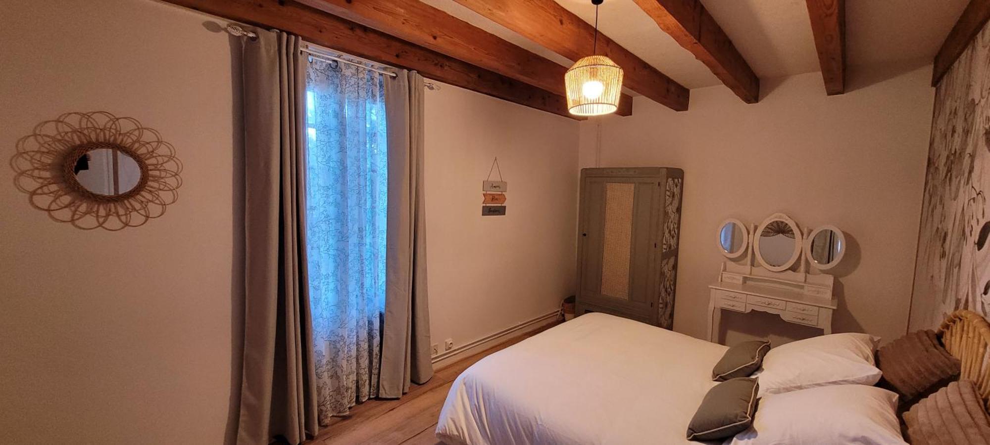 Des Histoires D'Anges - Le Gite - Meuble Classe 3 Etoiles - Accueil Velo Tournus Exterior photo